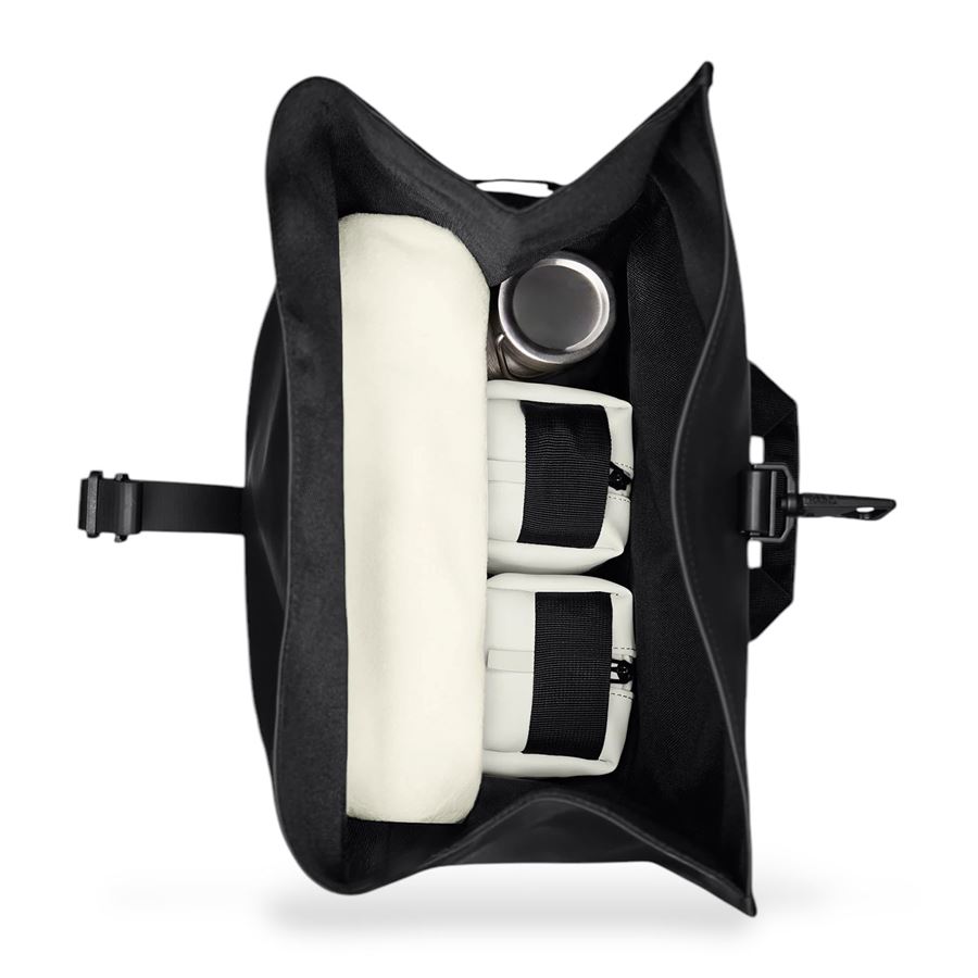 Rolltop Rucksack zaino unisex uomo donna Rains | RA13320BLA