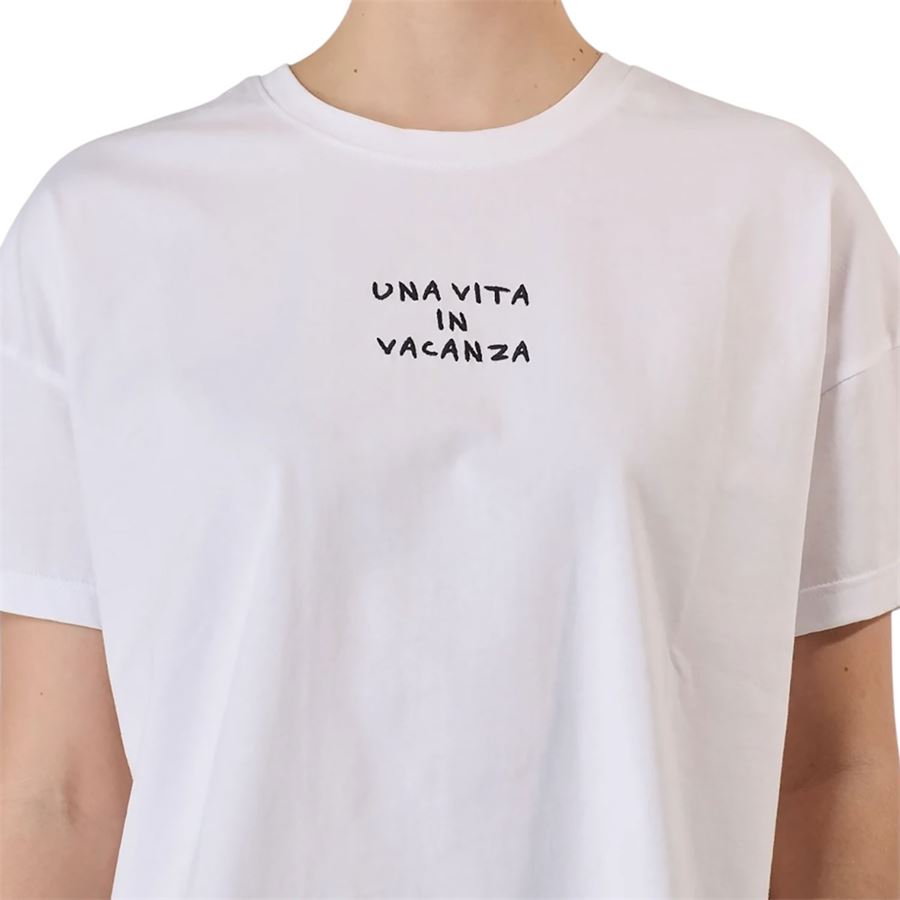 T-shirt a maniche corte da donna con ricamo Una Vita in Vacanza Superlculture | AW1183WHITE